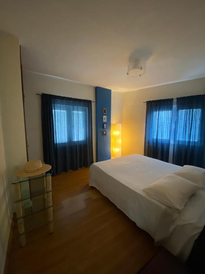 Lovely , Cozy , Modern Seaside Apartment Larnaca Luaran gambar